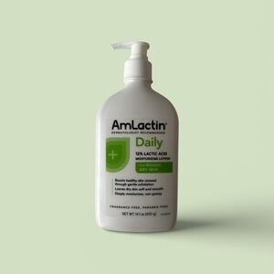 Daily Moisturizing Lotion - White and Green